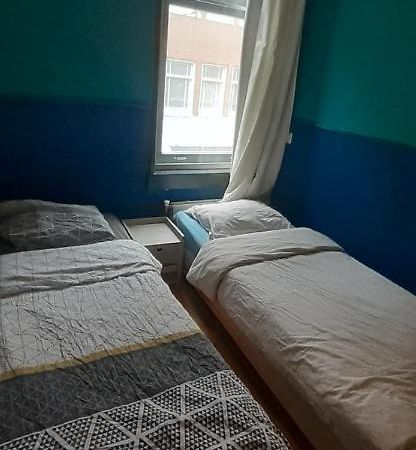 Charlotte, Not For Parties, Not A Hotel, Room With Shared Bathroom, No Kitchen 阿姆斯特丹 外观 照片