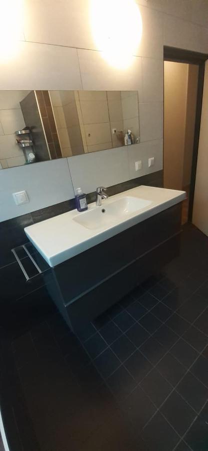 Charlotte, Not For Parties, Not A Hotel, Room With Shared Bathroom, No Kitchen 阿姆斯特丹 外观 照片